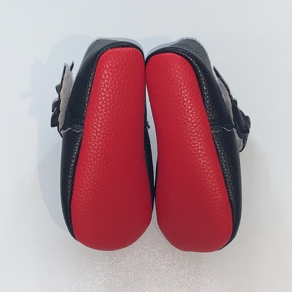 Baby Girls Ballet Dress Shoes 12-18 months Soft Sole - Picture 3 of 6